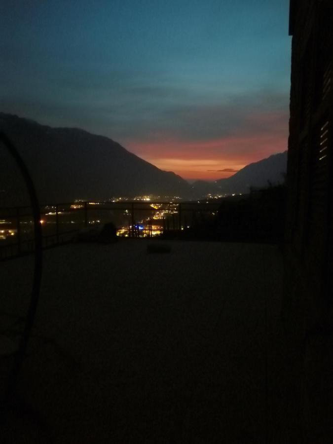 Casa Vacanze La Ca Del Cunfec Сондрио Екстериор снимка
